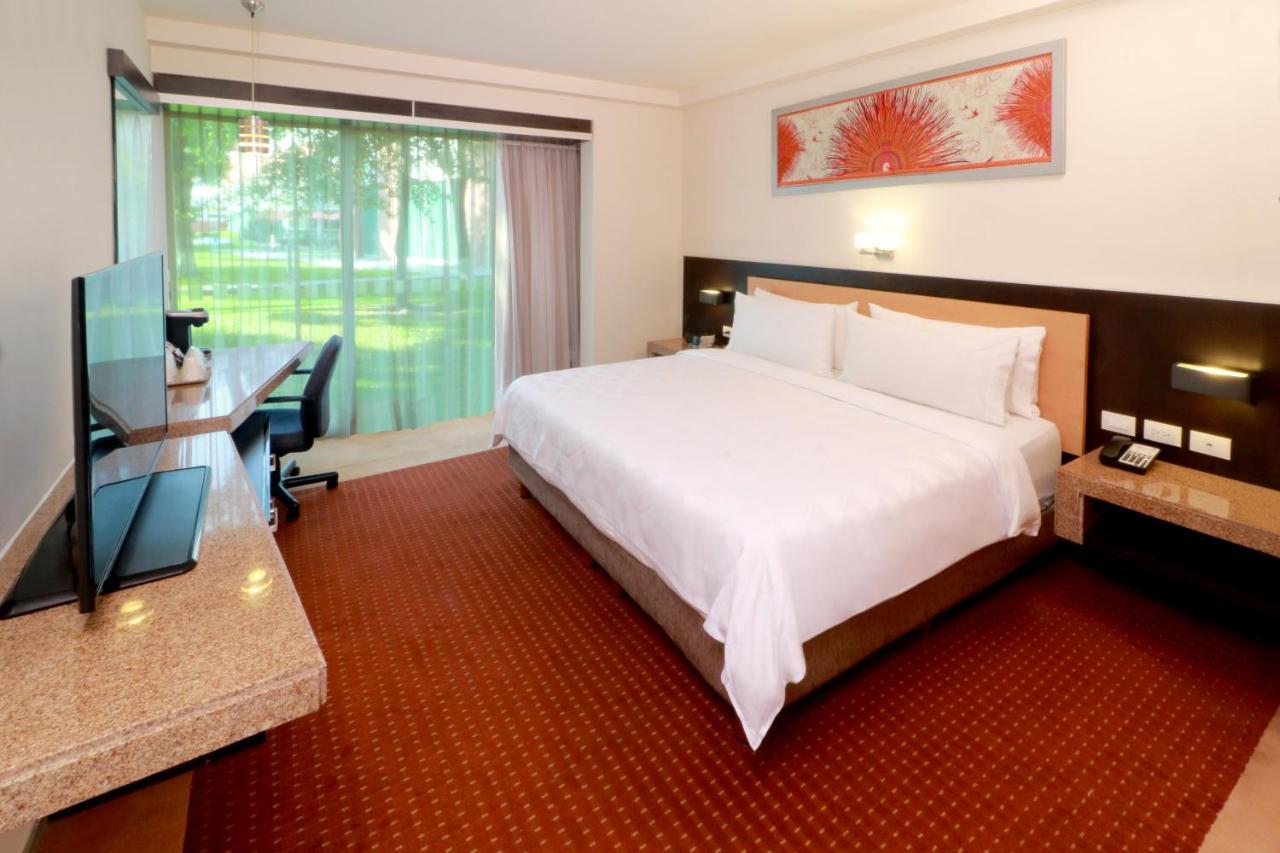 Holiday Inn San Luis Potosi-Quijote By Ihg Экстерьер фото